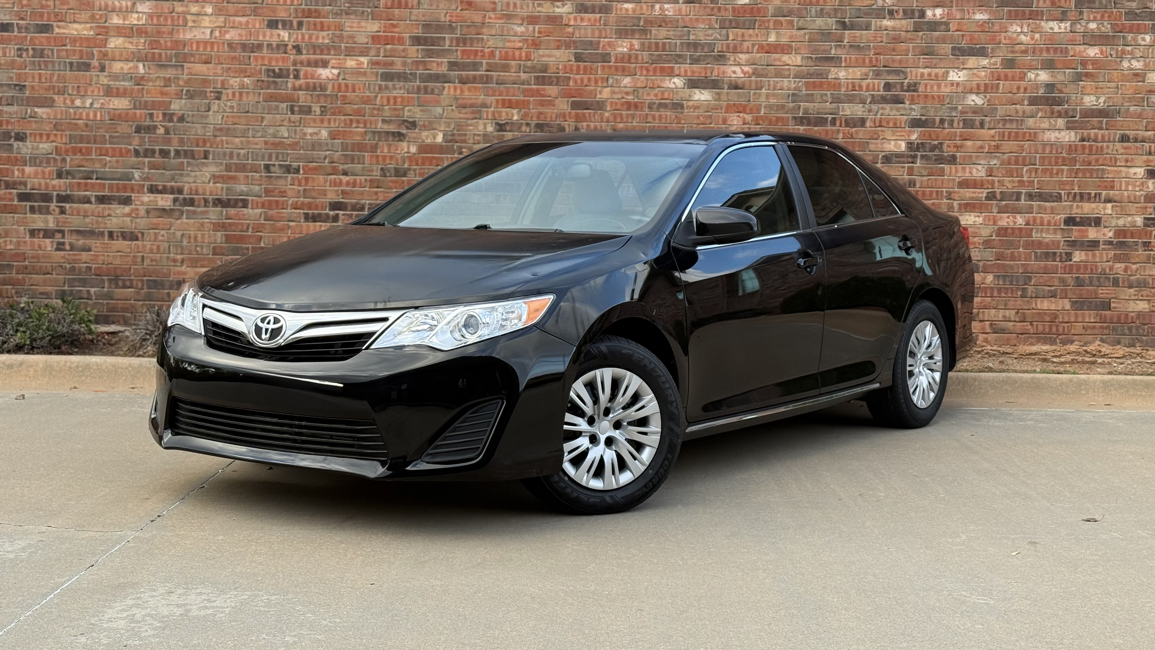 Toyota Camry Le 2012